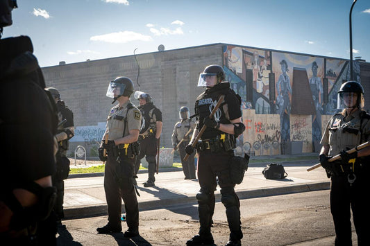 5 Reasons Why You Should Own A Police Scanner